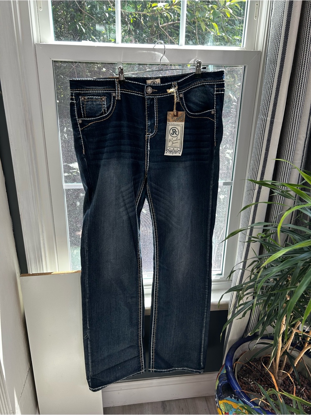 Women's Dark Wash Bootcut Jeans with Contrast Stitching
